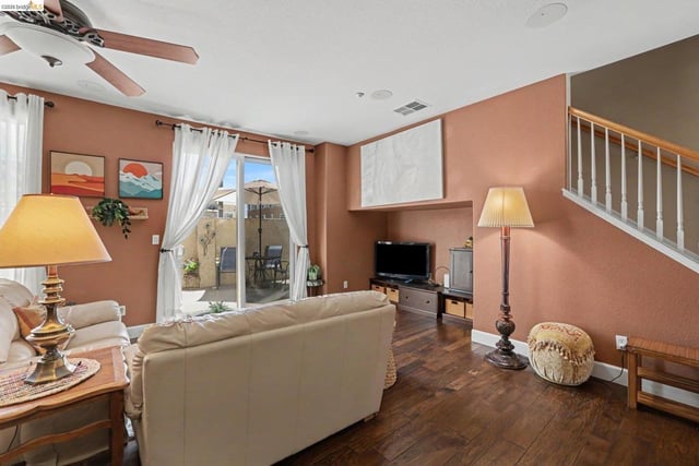 312 Jefferson Dr, Brentwood, CA 94513 — photo 5 of 33