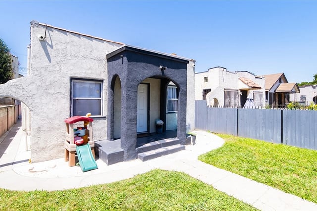 1455 W 60th Street, Los Angeles, CA 90047 — photo 3 of 25