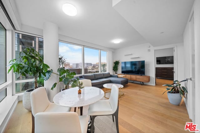 877 Francisco Street 1128, Los Angeles, CA 90017 — photo 2 of 51