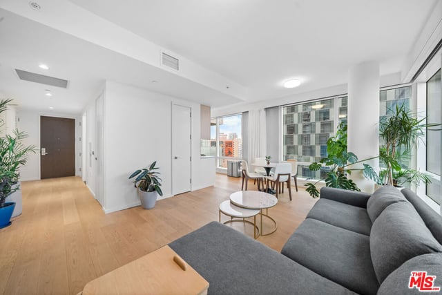 877 Francisco Street 1128, Los Angeles, CA 90017 — photo 4 of 51