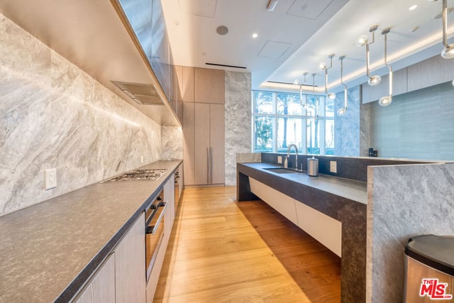 877 Francisco Street 1128, Los Angeles, CA 90017 — photo 43 of 51