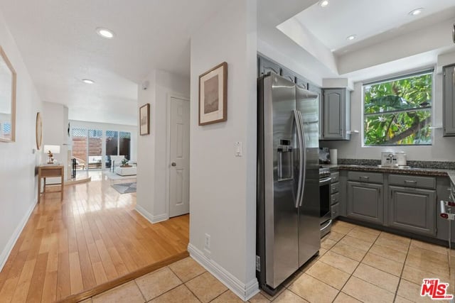 1436 20th Street 8, Santa Monica, CA 90404 — photo 13 of 43