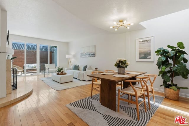 1436 20th Street 8, Santa Monica, CA 90404 — photo 3 of 43