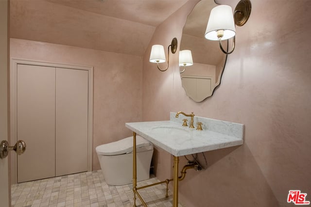 17636 Camino De Yatasto, Los Angeles, CA 90272 — photo 11 of 51