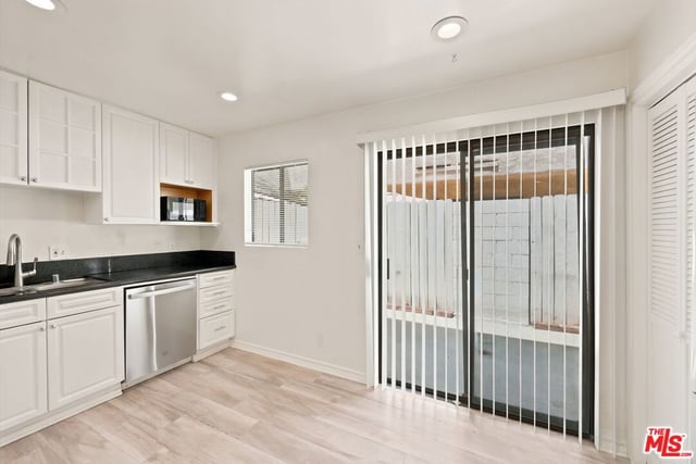 14937 Sherman Way 2, Van Nuys, CA 91405 — photo 24 of 63
