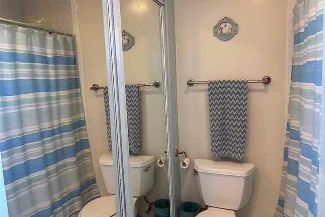 11658 Mitla Avenue, Downey, CA 90241 — photo 3 of 9