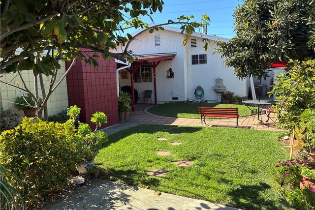 11658 Mitla Avenue, Downey, CA 90241 — photo 7 of 9