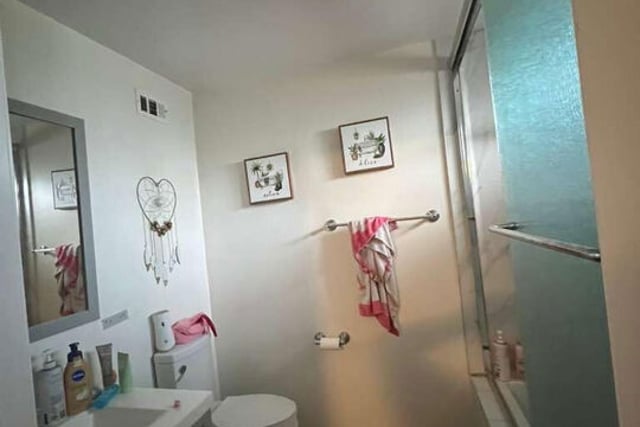17014 Rinaldi Street, Granada Hills, CA 91344 — photo 16 of 18