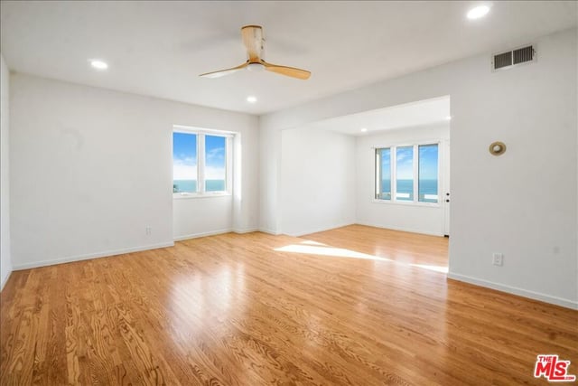 321 N Las Casas Avenue, Pacific Palisades, CA 90272 — photo 56 of 74