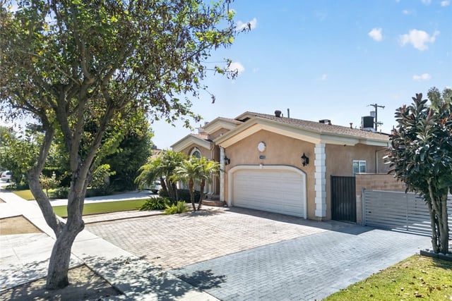 14930 Hartland Street, Van Nuys, CA 91405 — photo 46 of 54