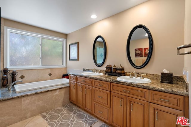 5700 Tenneyson Drive, Agoura Hills, CA 91301 — photo 11 of 30