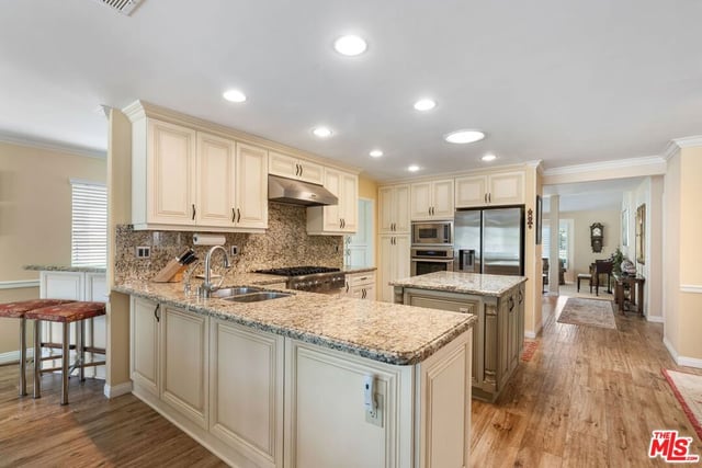 5700 Tenneyson Drive, Agoura Hills, CA 91301 — photo 19 of 30