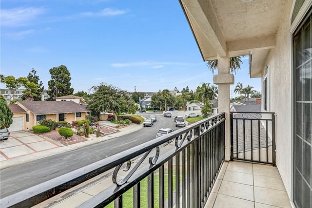 8831 Glider Avenue, Los Angeles, CA 90045 — photo 14 of 18