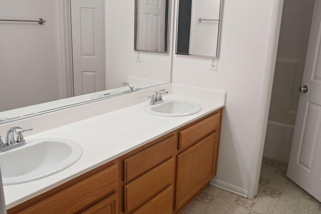 2323 Shakespeare Drive, Oxnard, CA 93033 — photo 23 of 33
