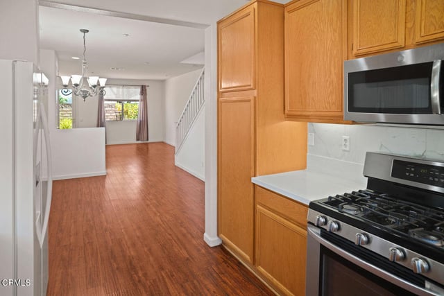 2323 Shakespeare Drive, Oxnard, CA 93033 — photo 7 of 33