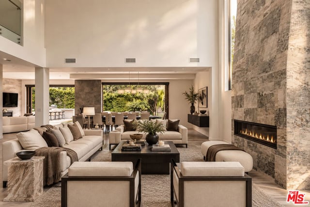 12443 W Sunset Boulevard, Los Angeles, CA 90049 — photo 3 of 22