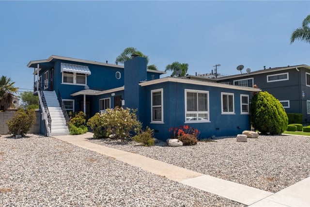 8812 8816 Ramsgate Avenue, Los Angeles, CA 90045 — photo 2 of 41