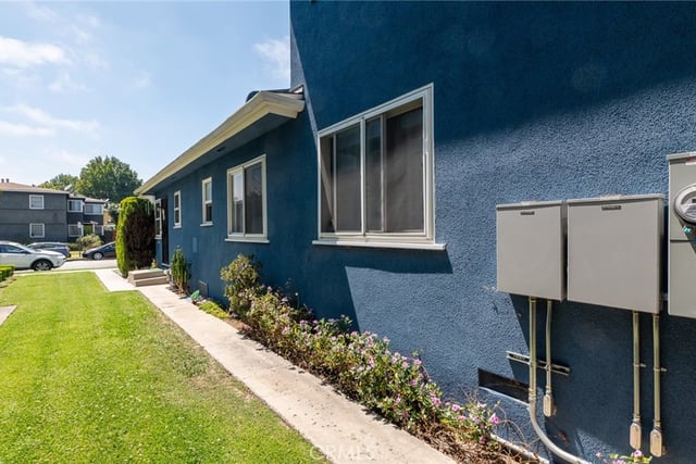 8812 8816 Ramsgate Avenue, Los Angeles, CA 90045 — photo 37 of 41