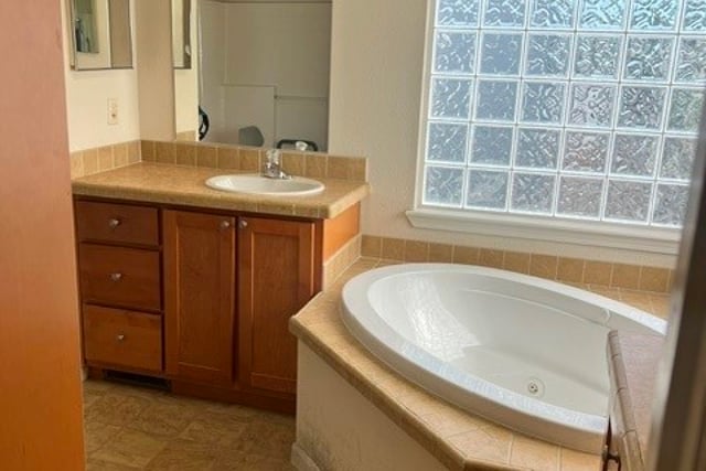 8811 Canoga Avenue 303, Canoga Park, CA 91304 — photo 18 of 19