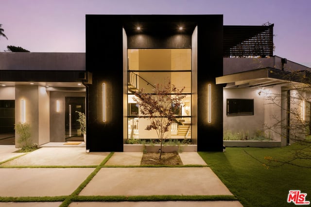 1751 Sunset Plaza Drive, Los Angeles, CA 90069 — photo 10 of 48