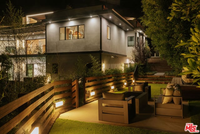 1751 Sunset Plaza Drive, Los Angeles, CA 90069 — photo 41 of 48