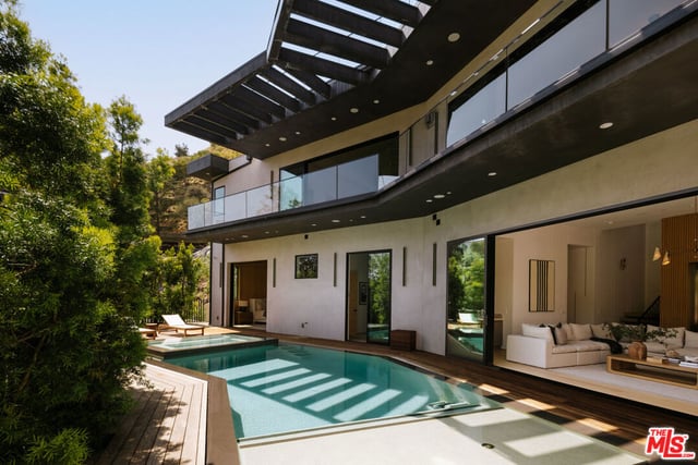 1751 Sunset Plaza Drive, Los Angeles, CA 90069 — photo 42 of 48
