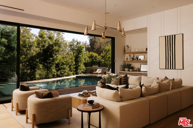 1751 Sunset Plaza Drive, Los Angeles, CA 90069 — photo 8 of 48