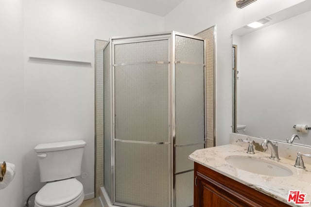 26834 Avenue Of The Oaks D, Newhall, CA 91321 — photo 22 of 38