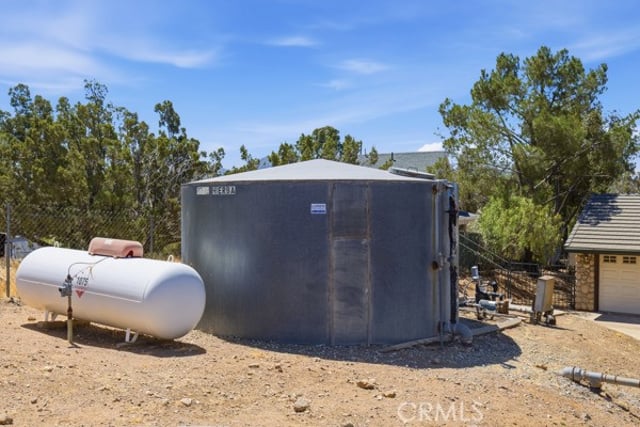 9722 Hierba, Agua Dulce, CA 91390 — photo 29 of 42