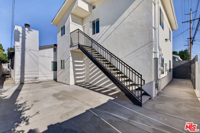 1811 N Avon Street, Burbank, CA 91505 — photo 38 of 66