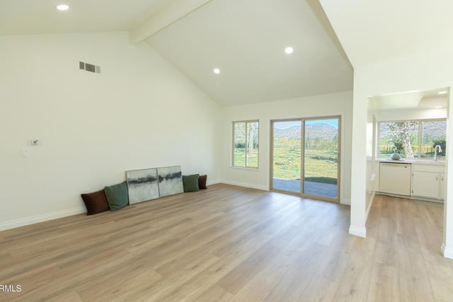 20164 Village 20, Camarillo, CA 93012 — photo 10 of 49