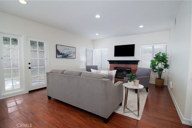 24371 Crestview Drive, Newhall, CA 91321 — photo 25 of 75