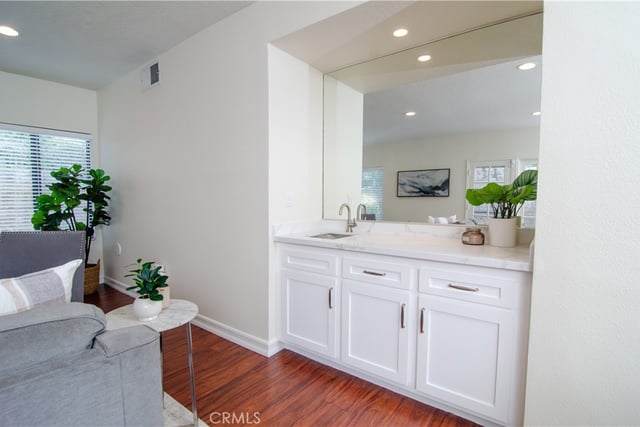 24371 Crestview Drive, Newhall, CA 91321 — photo 27 of 75