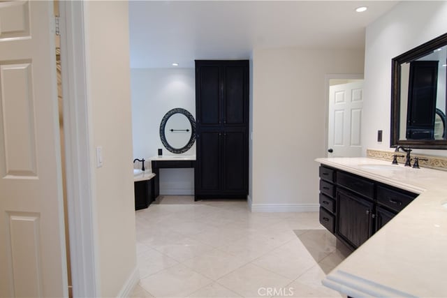 24371 Crestview Drive, Newhall, CA 91321 — photo 41 of 75