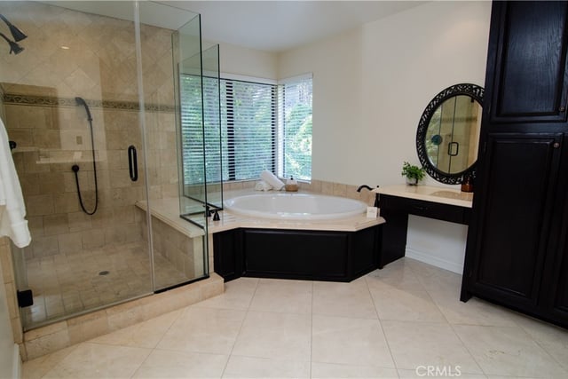 24371 Crestview Drive, Newhall, CA 91321 — photo 43 of 75