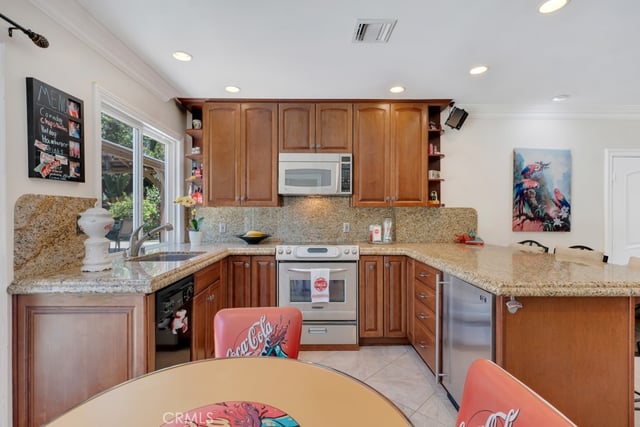13600 Norris Avenue, Sylmar, CA 91342 — photo 18 of 58