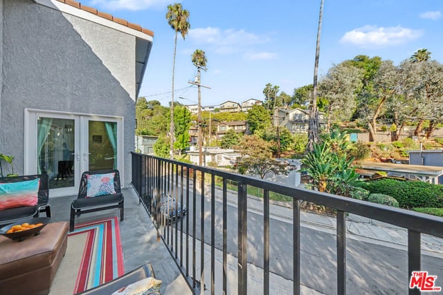 2655 Saxon Drive, Los Angeles, CA 90065 — photo 11 of 75