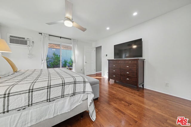 2655 Saxon Drive, Los Angeles, CA 90065 — photo 54 of 75