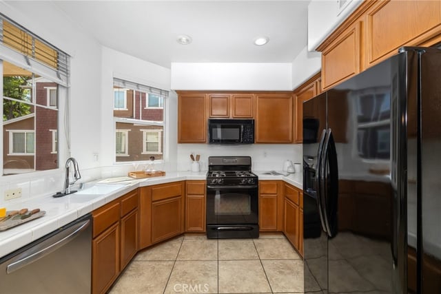 1556 Ledgestone Lane, Pomona, CA 91767 — photo 14 of 38