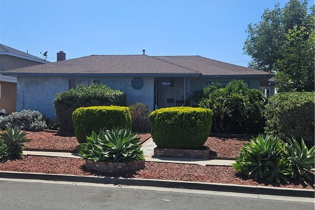 1313 S Whitemarsh, Compton, CA 90220 — photo 2 of 3