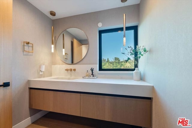 3820 Scadlock Lane, Sherman Oaks, CA 91403 — photo 17 of 39