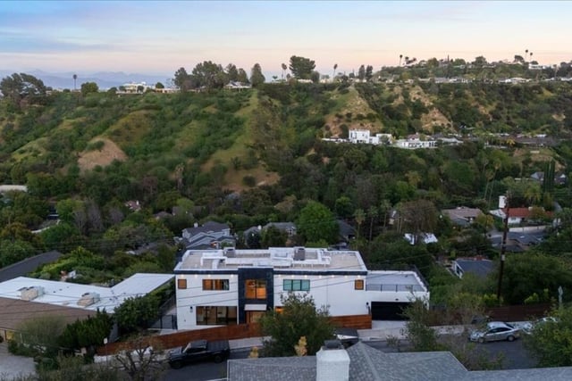 3820 Scadlock Lane, Sherman Oaks, CA 91403 — photo 38 of 39