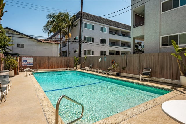 444 Obispo 301, Long Beach, CA 90814 — photo 33 of 48