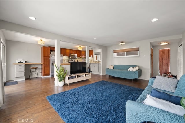 3819 East Livingston Drive 9, Long Beach, CA 90803 — photo 2 of 25