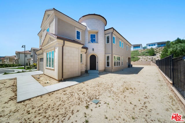 20517 W Deer Grass Court, Porter Ranch, CA 91326 — photo 3 of 75