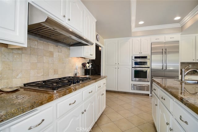 29450 Cambridge Court, Agoura Hills, CA 91301 — photo 13 of 37