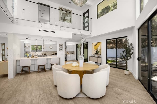 6358 La Rocha, Los Angeles, CA 90068 — photo 10 of 56