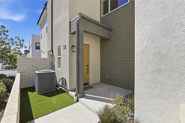 27525 Illumination Court, Valencia, CA 91381 — photo 37 of 55