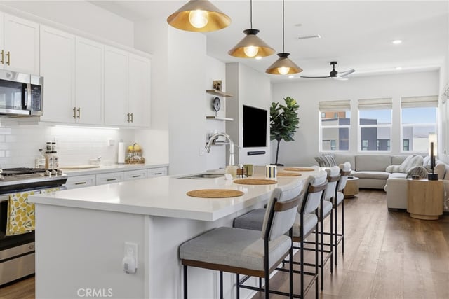 27525 Illumination Court, Valencia, CA 91381 — photo 5 of 55