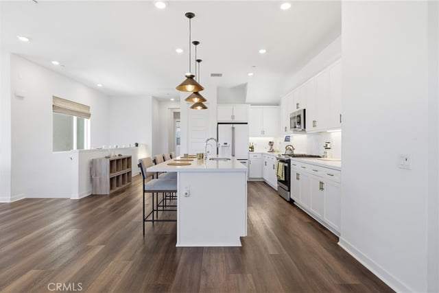 27525 Illumination Court, Valencia, CA 91381 — photo 6 of 55